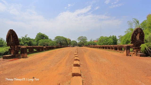 A Bridge that Links Not Just People, but Time