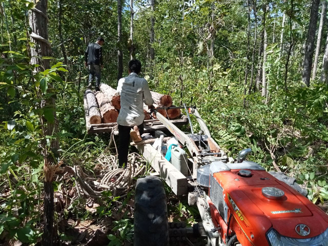 Kampong Speu Forest Community Submits Petition to Stop Deforestation