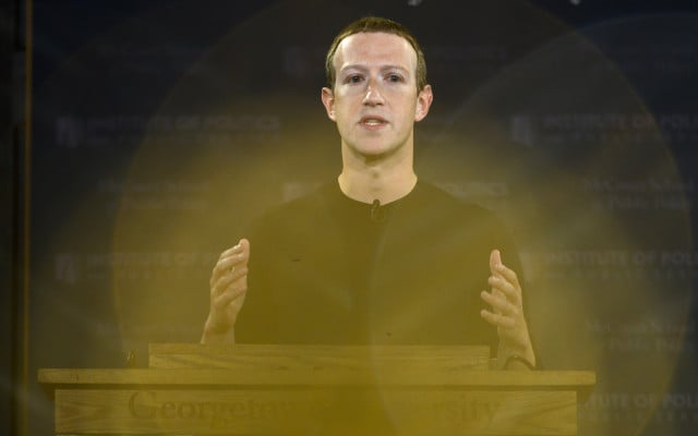 Facebook: from Harvard dorm to global phenomenon