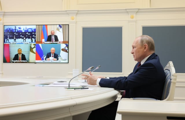 Putin ready to help overcome food crisis if West lifts sanctions