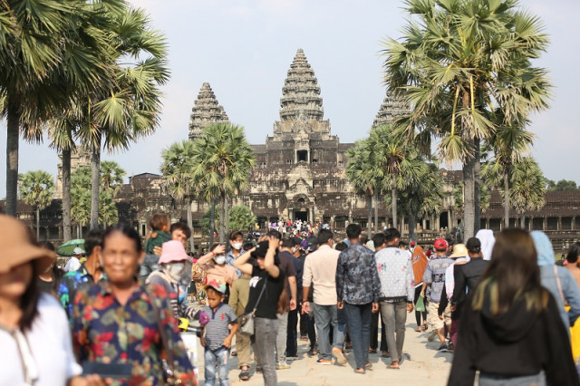 Cambodia and Vietnam Restore Tourism Links