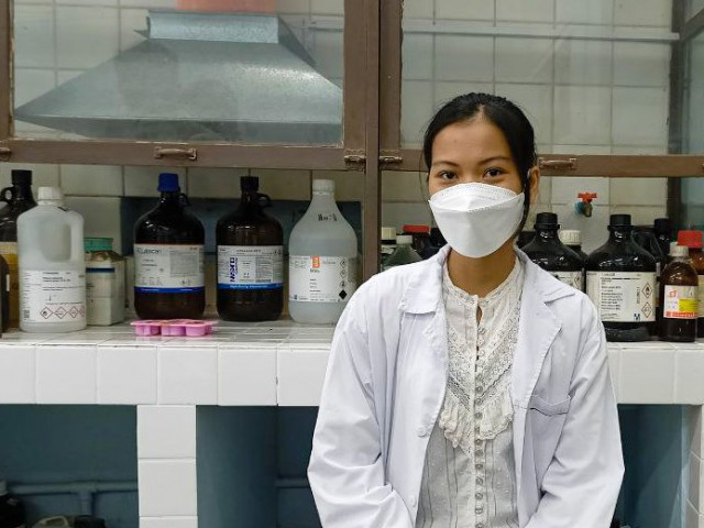 A Student Seeks Safe and Standard Food in Cambodia 