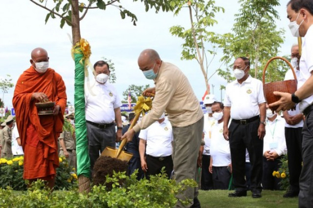 Cambodia marks Arbor Day after 2-year hiatus due to pandemic