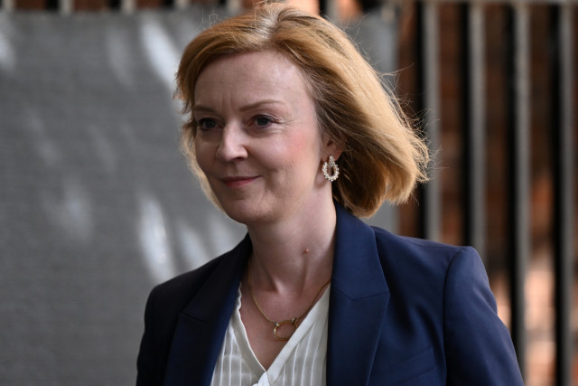 Foreign minister Truss joins 11-strong UK leader race