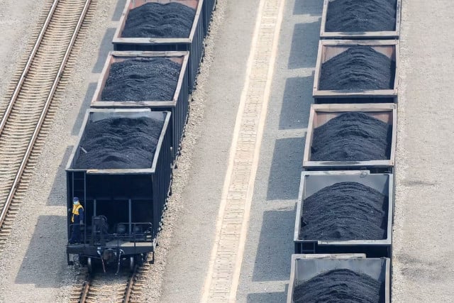 China speeding up approvals for new coal plants: Greenpeace