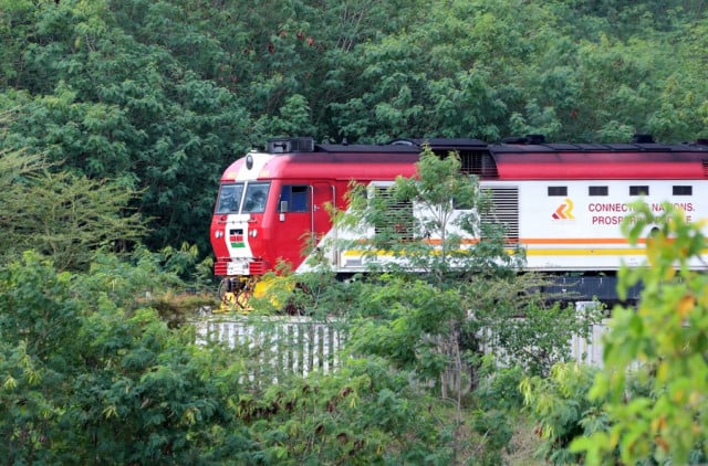 Chinese-built modern railway plays key role in promoting Kenya's economic growth, says official