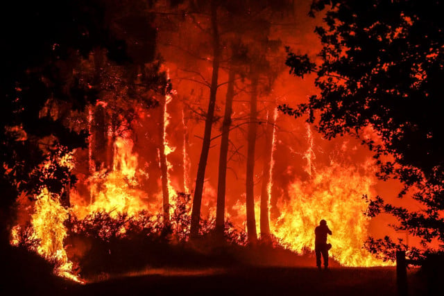 Wind, thunderstorms expected around contained French wildfire