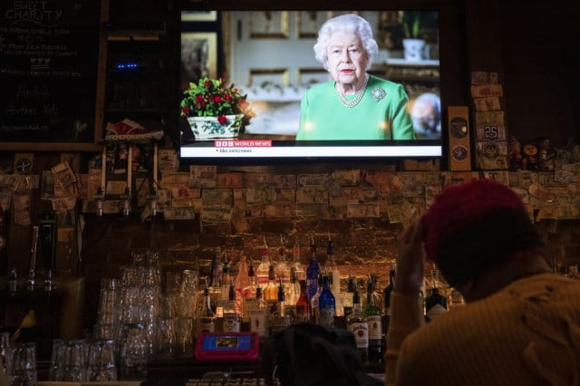 Queen Elizabeth II dies, Charles III succeeds