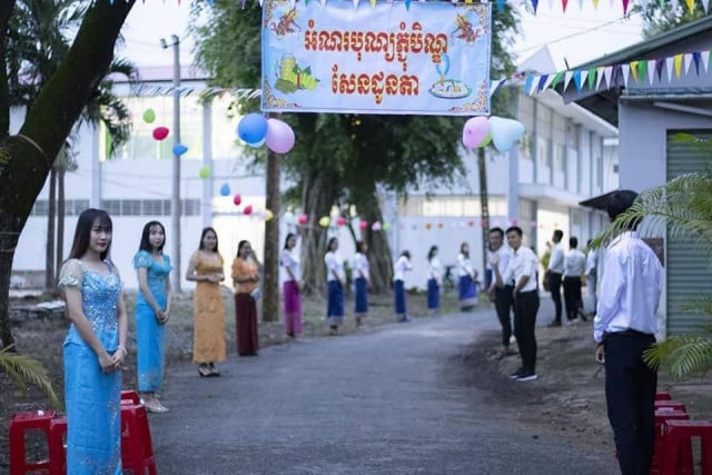 How Do Khmer People in Thailand and Vietnam Mark Pchum Ben