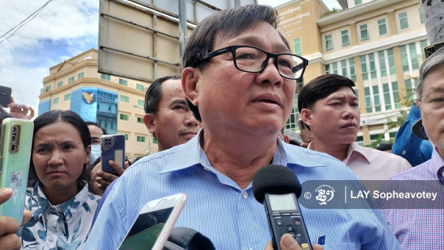 Lawyer Snubbed in Court: Son Chhay