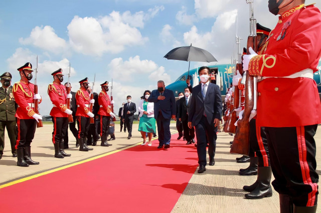 Cuban Prime Minister Arrives For 3-Day Visit