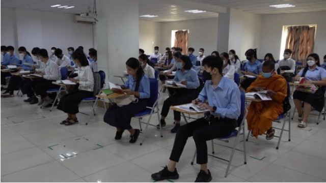 Students Urged to Train in Digital Technology in line with Cambodia’s Goals for the Future 