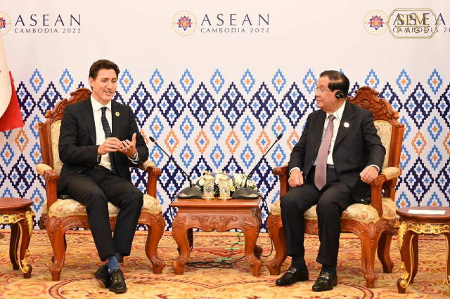 Canadian PM Makes Big Cash Pledges at ASEAN Summit, to Unveil "Indo-Pacific Strategy"  