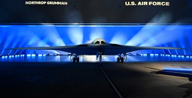 US unveils high-tech B-21 stealth bomber