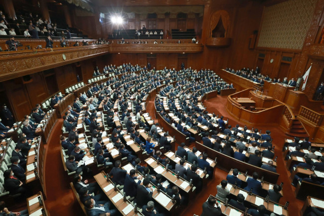 Japan lawmakers back law tightening religious donation rules