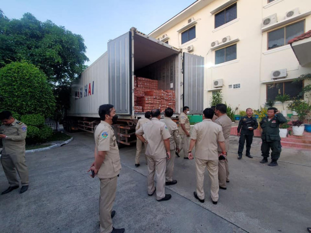 Truck Loads of Smuggled Meat Seized