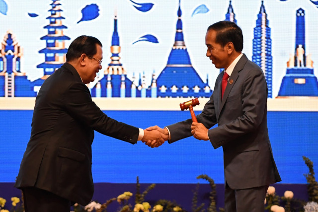 Cambodia Committed to ASEAN: Outgoing Chair Hun Sen