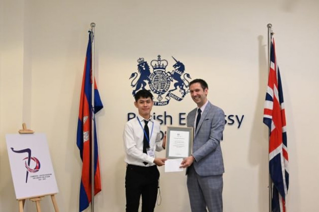 A Cambodian Student Opts for Simplicity to Mark 70 Years of Cambodia-United Kingdom Diplomatic Relations