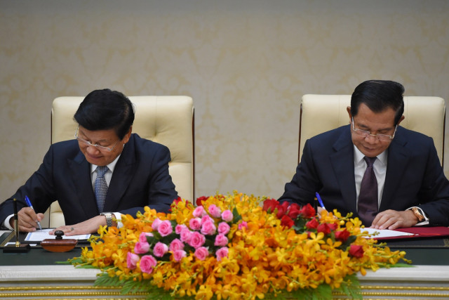 Cambodia and Lao to Set Plans for a Long-Term Partnership 