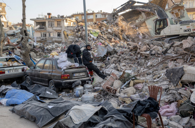 Focus on humanitarian crisis as Turkey-Syria quake toll hits 35,000