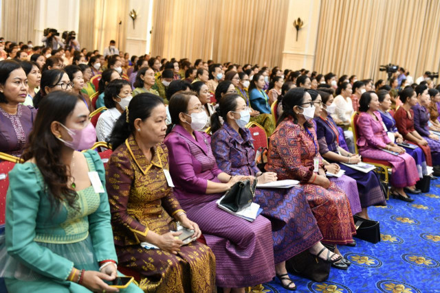 PM Pushes Top Priorities for Women’s Advancement