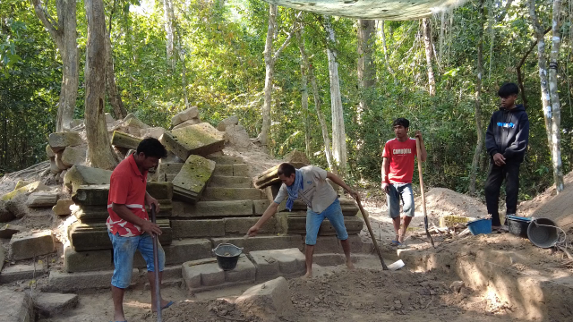 Pagoda Terraces Shed Light on Post-Angkorian Time