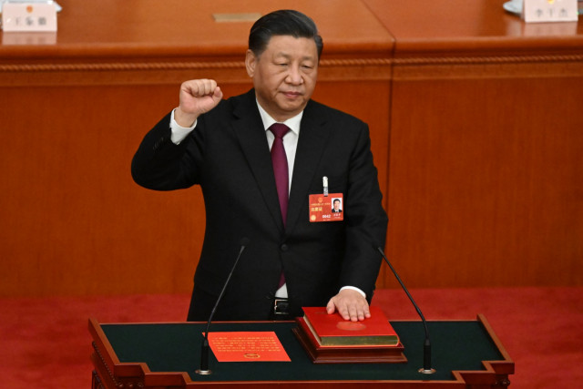 Putin congratulates Xi on new term, hails 'strengthening' ties
