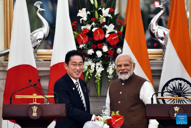 India, Japan sign pacts on bullet train