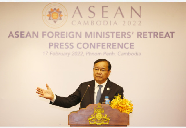 Cambodian FM lauds China for strong support for Lancang-Mekong Cooperation