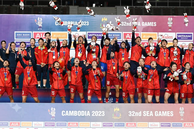 Vietnam's Women Get World Cup Boost with Football Gold