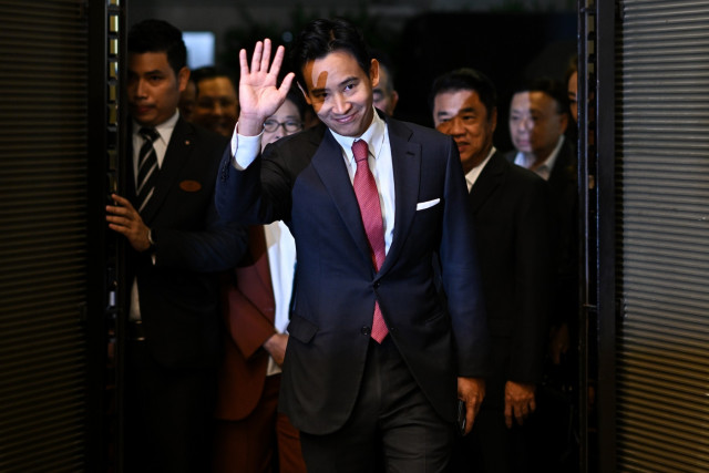 Thai Opposition Leader Confident of Forming Govt
