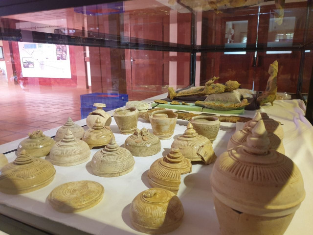 Newly Found Artifacts Exhibited in Cambodia to Mark Int'l Museum Day