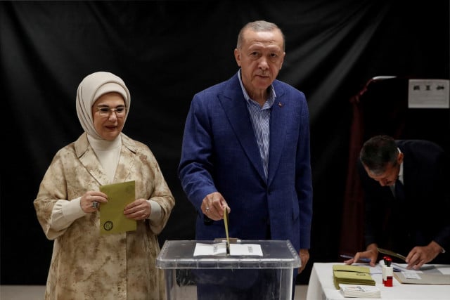 Undefeated Erdogan Extends Two-decade Rule in Turkey Runoff