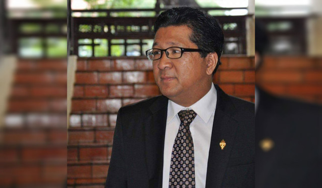 Ou Chanrith Distances Himself from Rainsy