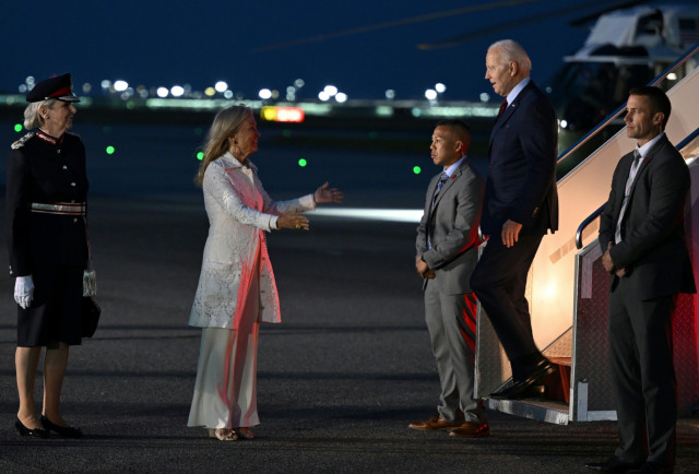 Biden Visits Britain ahead of NATO Summit