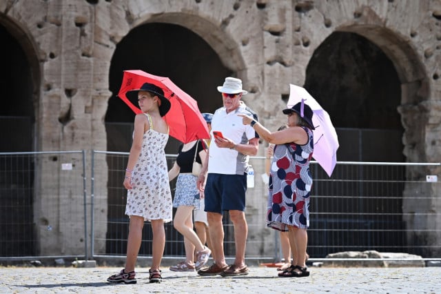 Record Heatwaves Sweep the World, From US to Europe and Asia