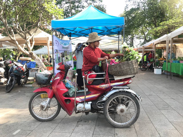 The Weekend Organic Market in Siem Reap: Appreciated by Growers and Customers