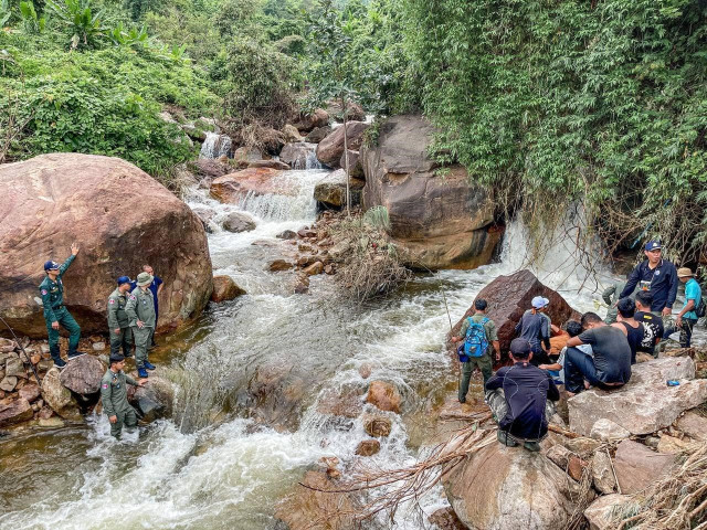 Girl's Body Found After Waterfall Tragedy