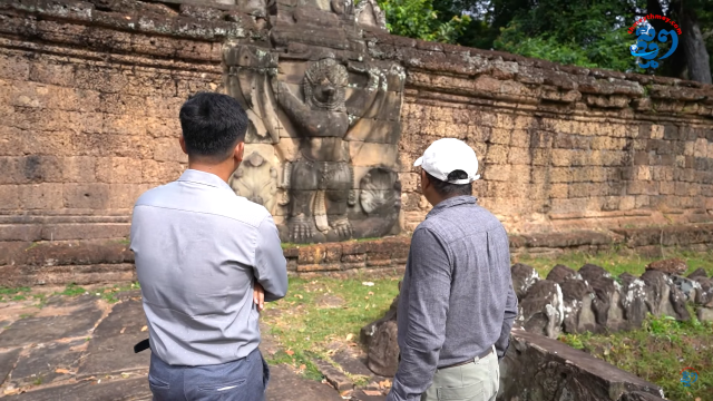 Preah Khan: a Khmer Temple Displaying both Hindu and Buddhist Traditions