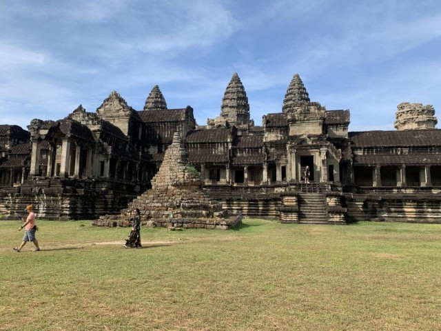 Cambodia's famed Angkor makes 20.3-mln-USD revenue in first 7 months