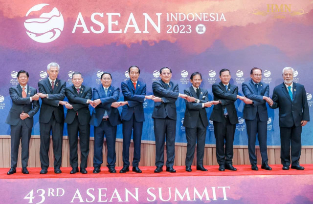 PM Uses ASEAN Summit to Shore up Partnerships