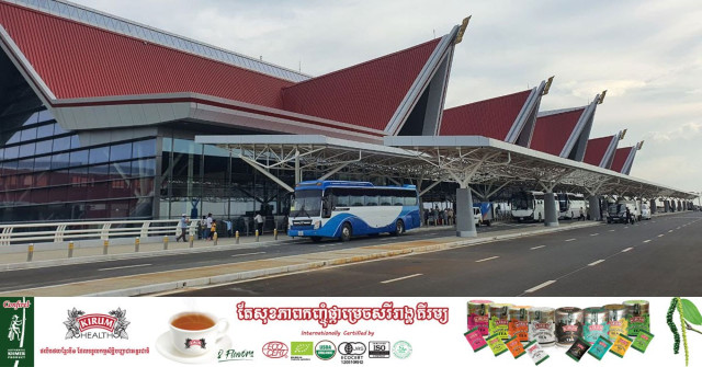 Siem Reap Airport Transit Operator Defends Fares