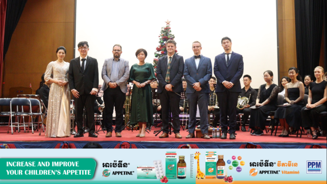 More than 30 Artists Gather for a Cambodian Christmas Concert 