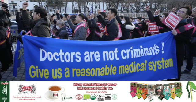 South Korea Slows Plan to Hike Medical School Admissions as Doctors' Strike Drags on