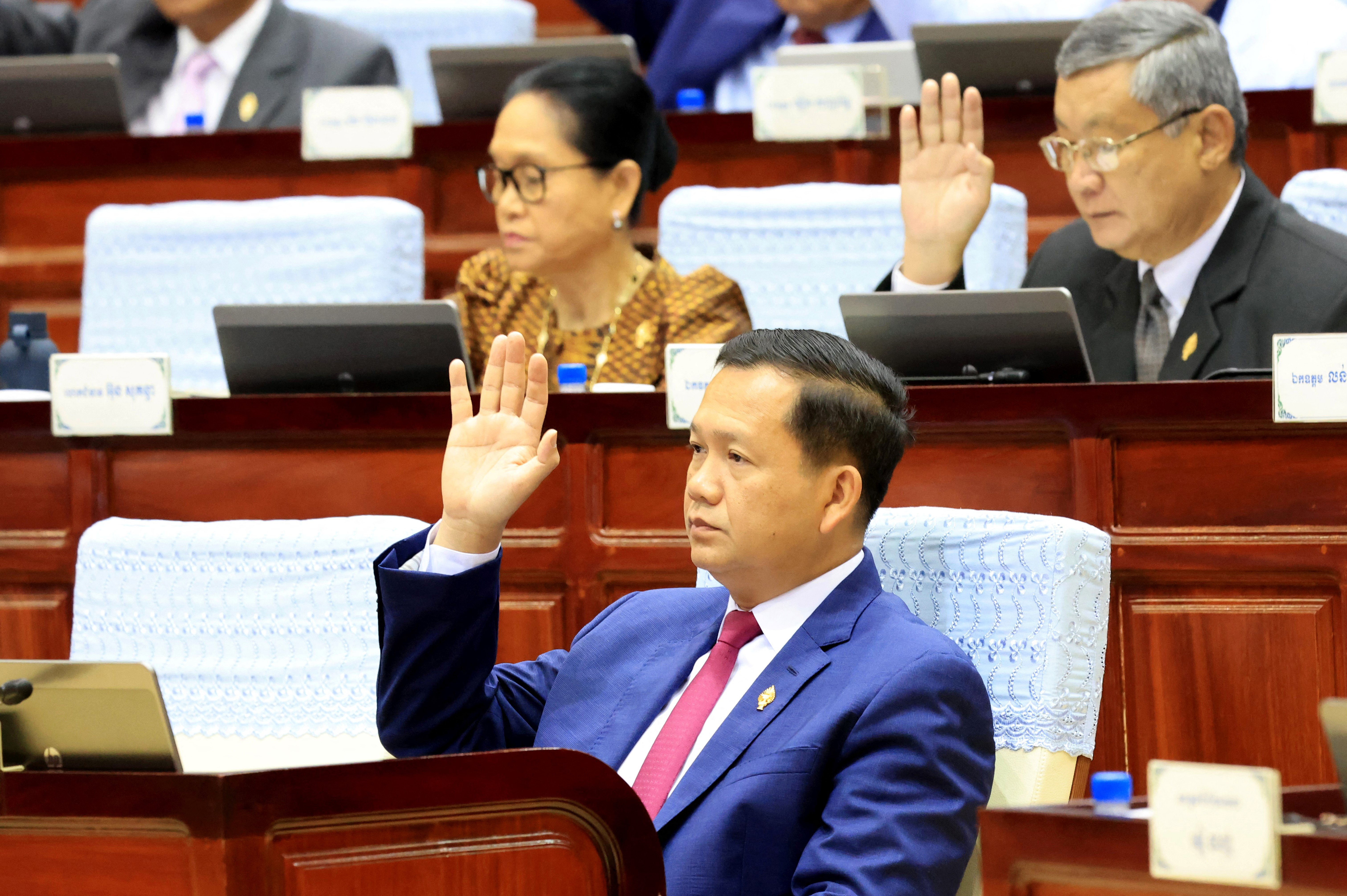 PM Rebuffs Budget Imbalance Critics