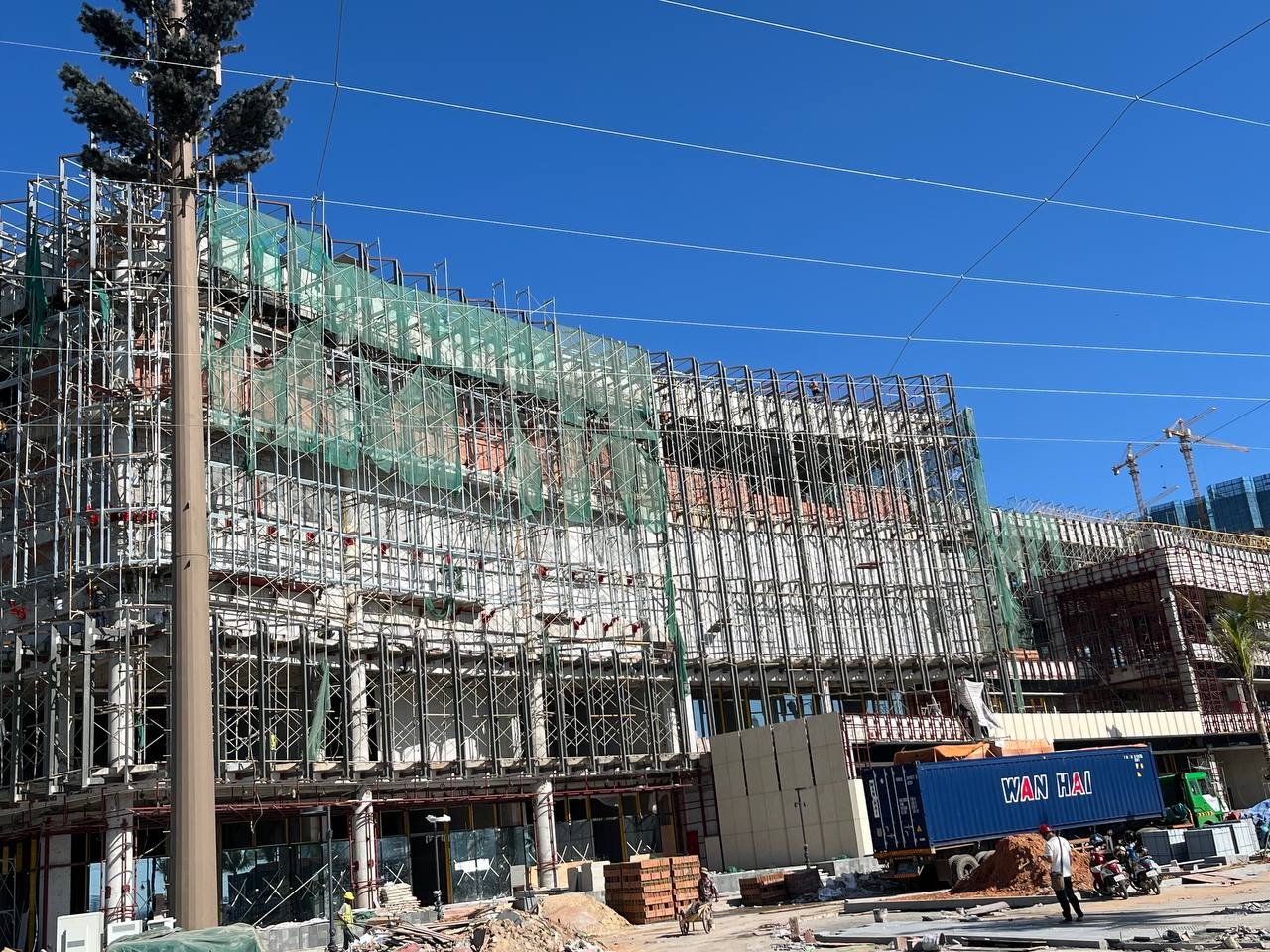 $2.5 Billion Investments Approved in Three Months $2.5 Billion Investments Approved in Three Months