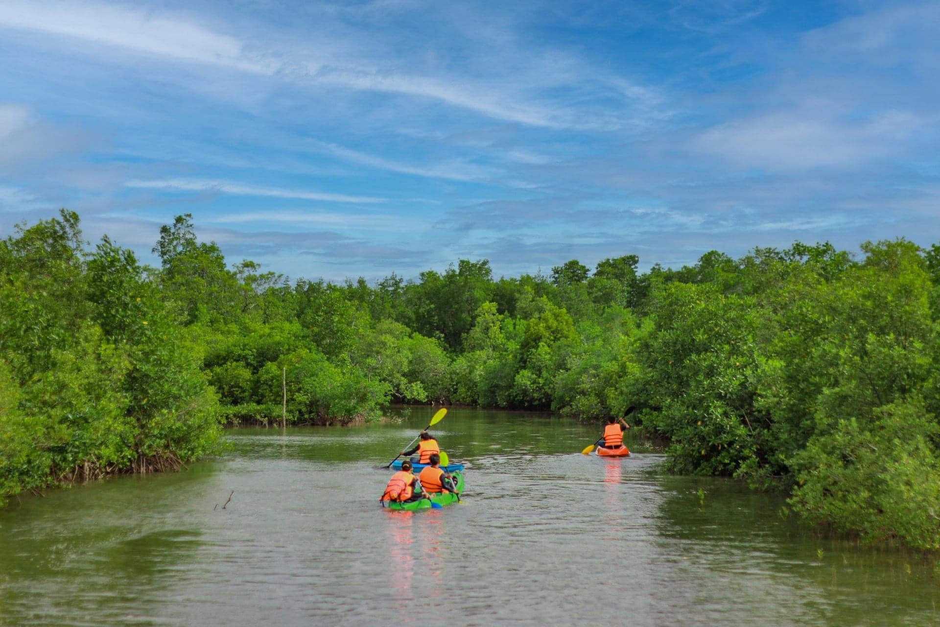 Tourism Boosts Kep’s Fishing Communities, While Challenges Remain