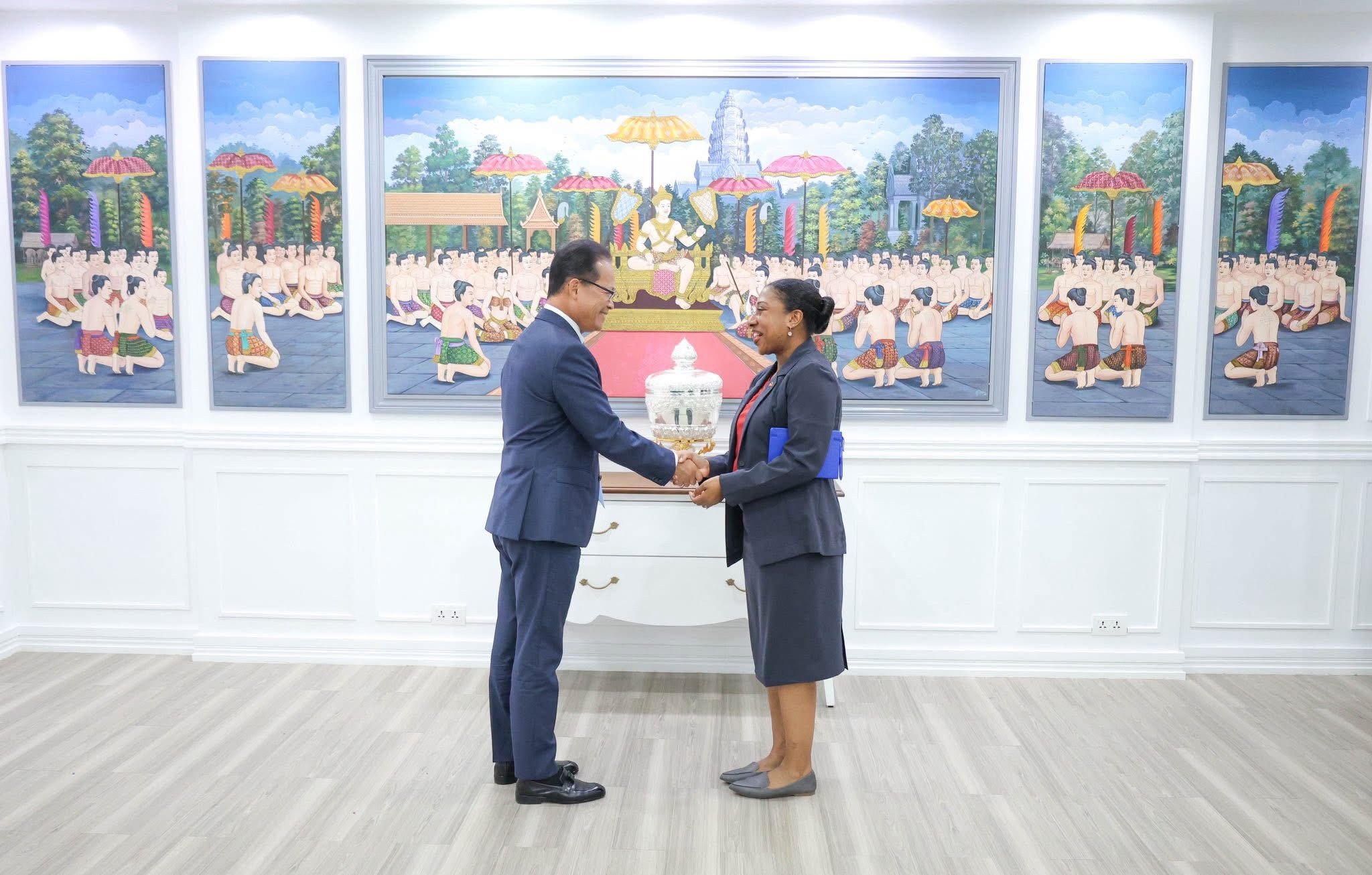 Cambodia-US Explore Environmental Cooperation amid Fund Cut
