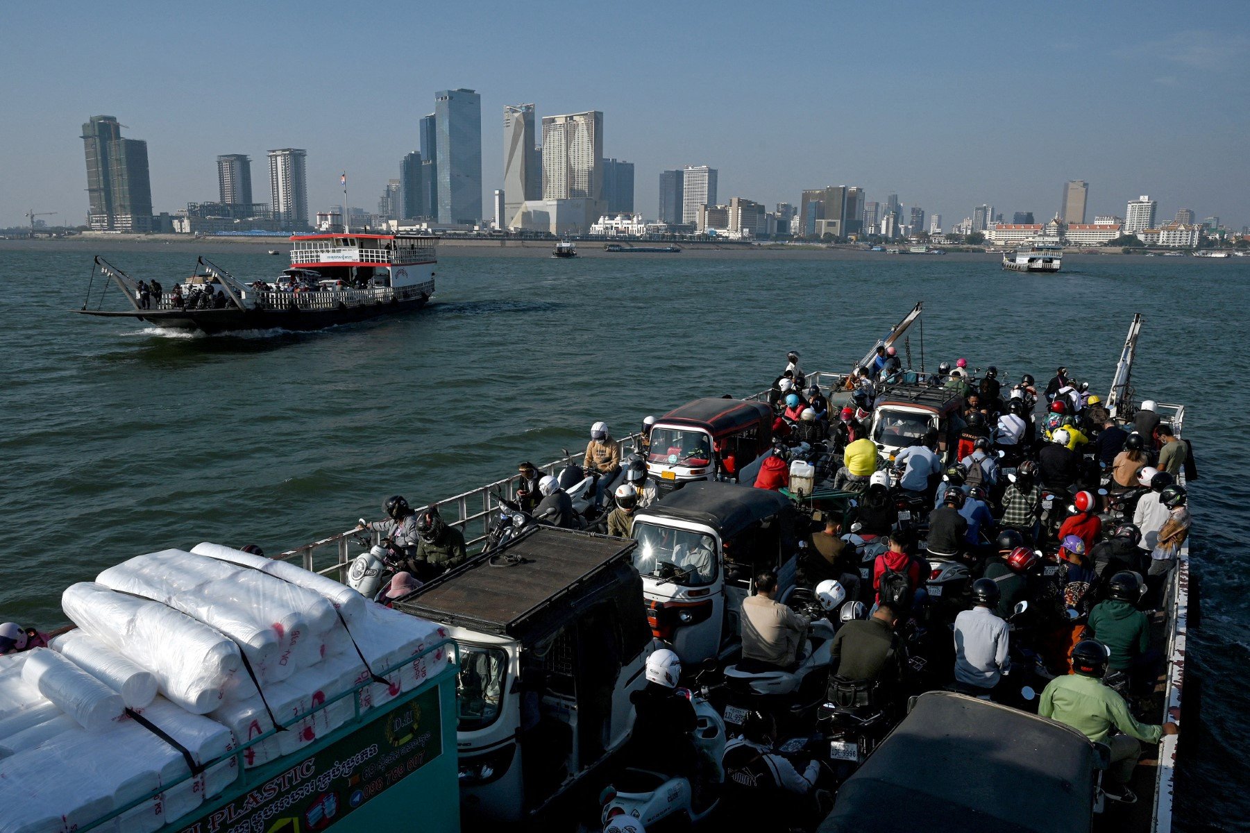Cambodia’s Path to ASEAN Competitiveness: Opportunities and Hurdles