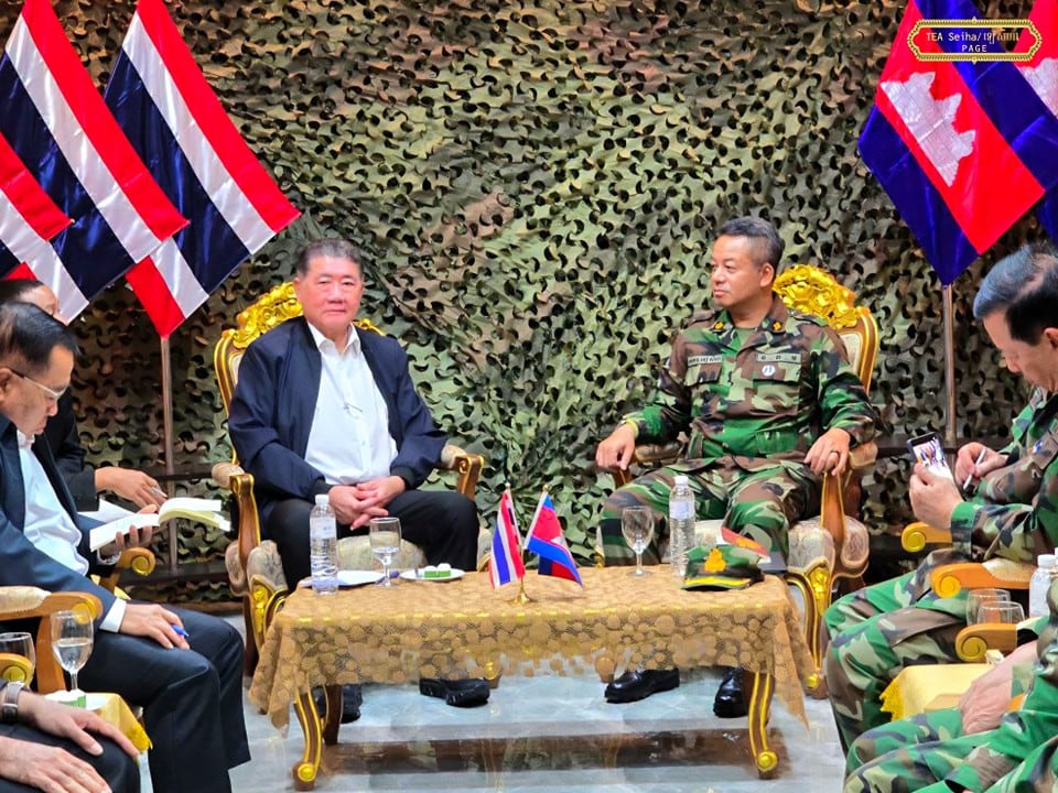 Cambodia and Thailand Agree to Cool Border Row